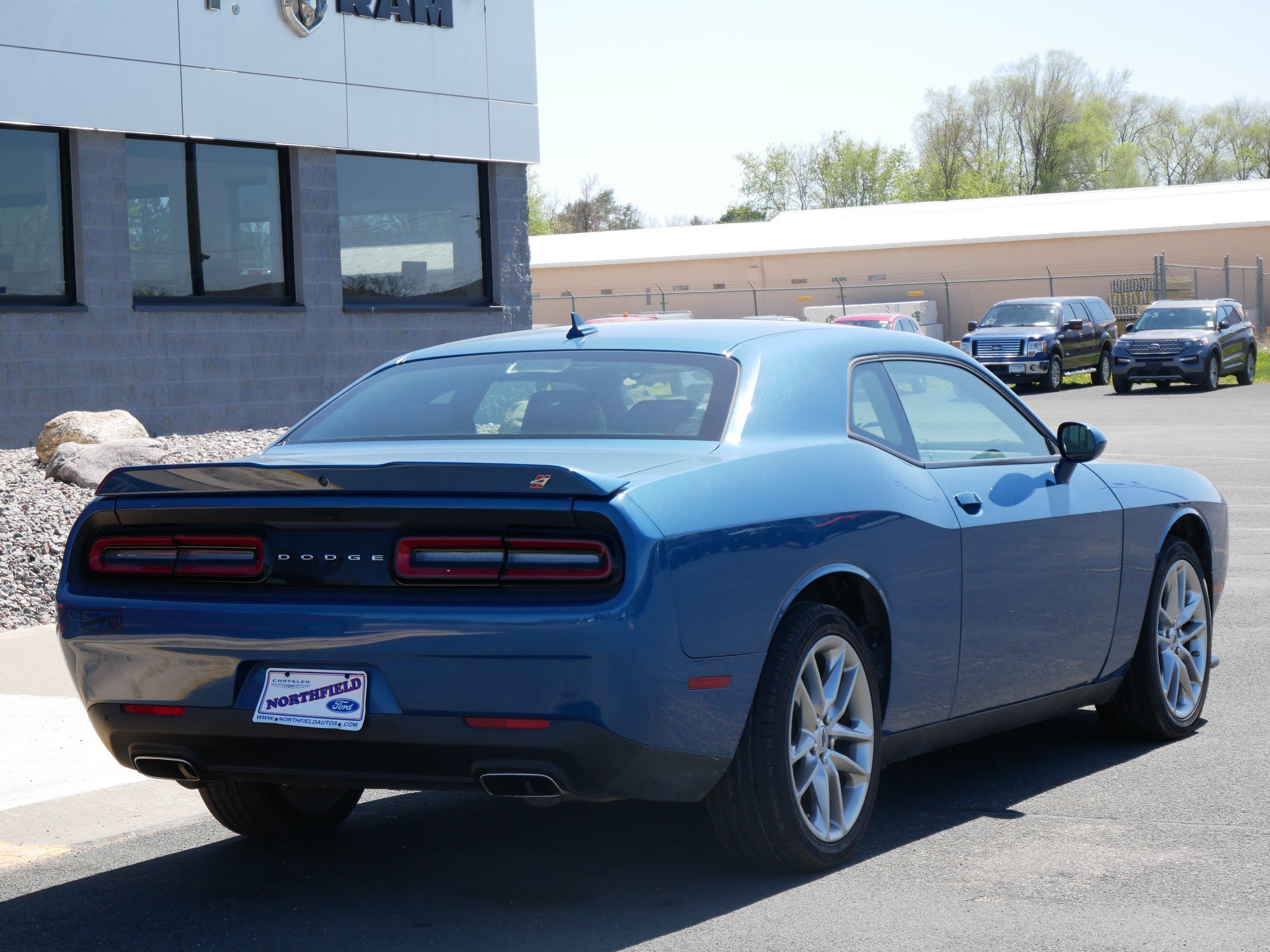2022 Dodge Challenger GT photo 6
