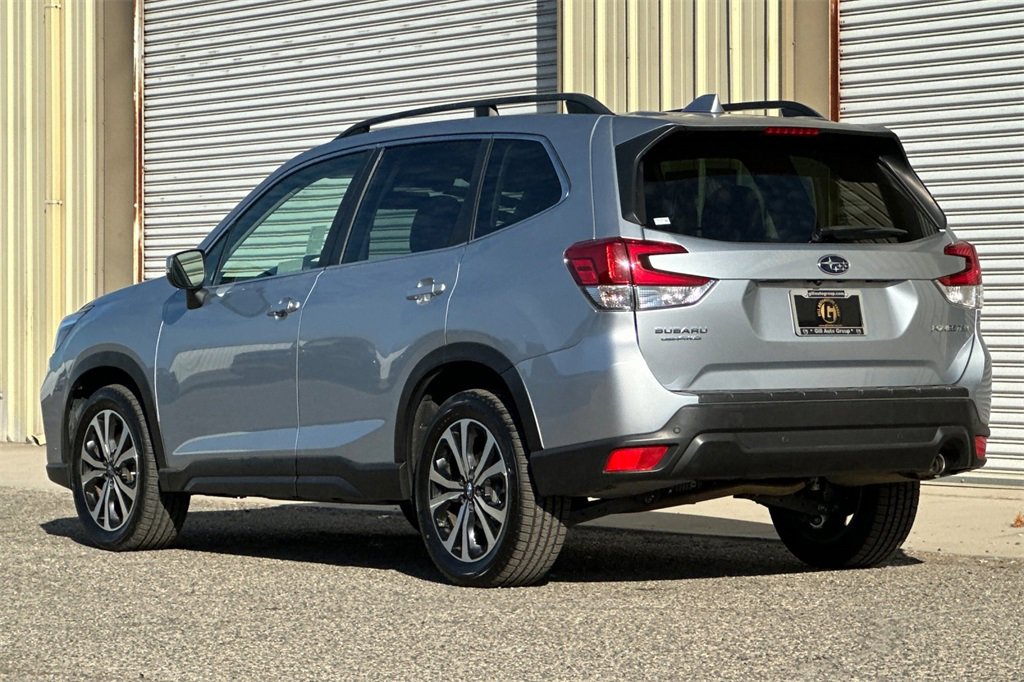 2021 Subaru Forester Limited photo 4