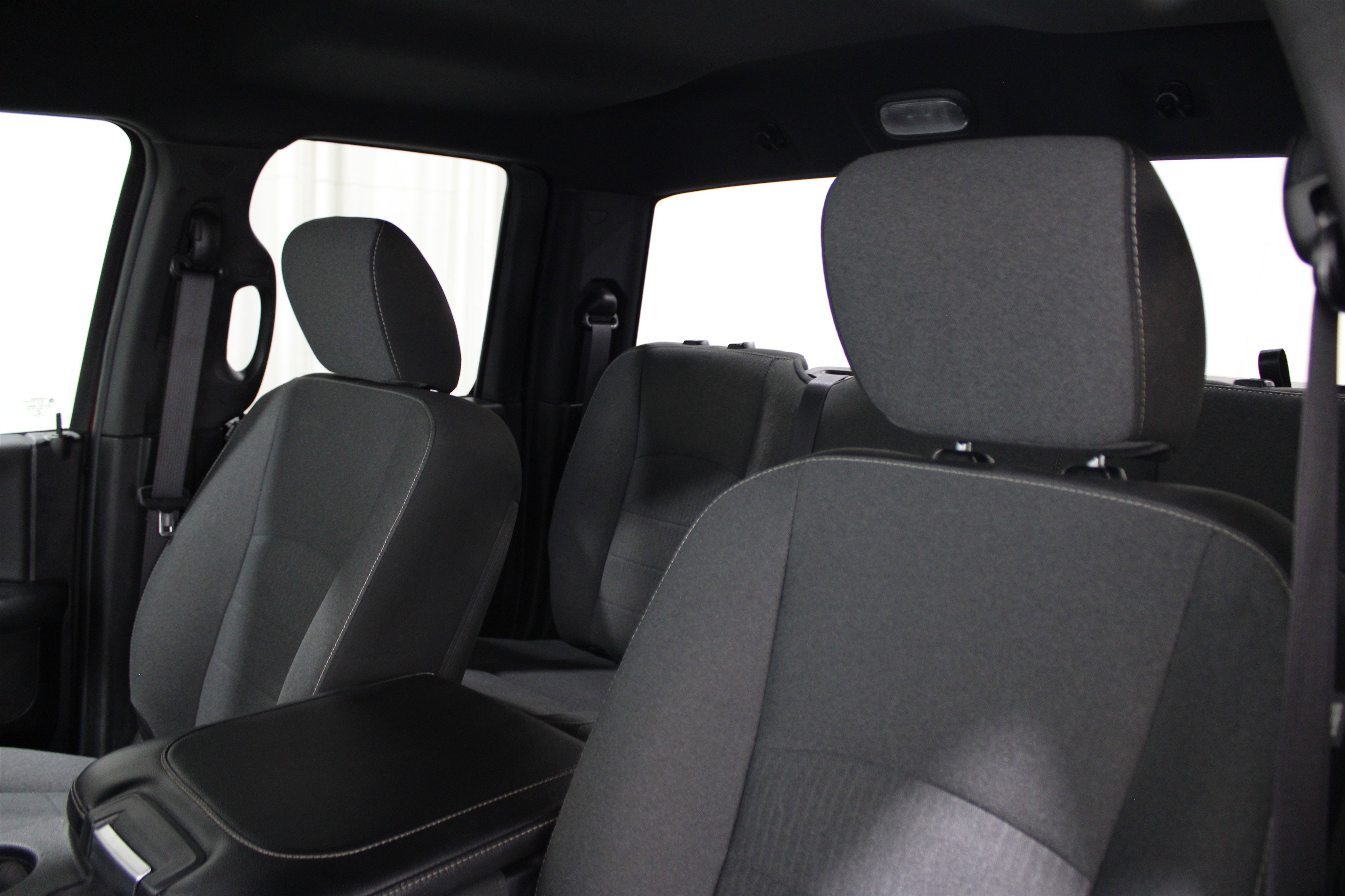 2022 Ram 1500 Classic Warlock photo 4