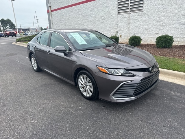 2024 Toyota Camry LE photo 2