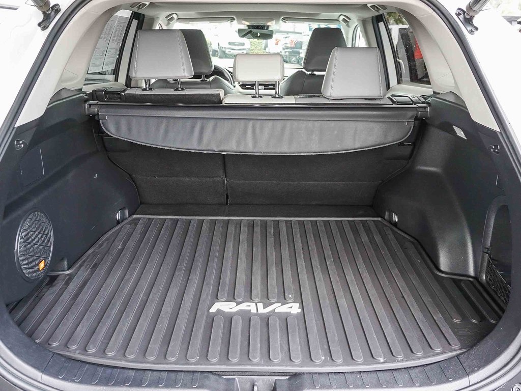 2021 Toyota RAV4 Hybrid Limited photo 21