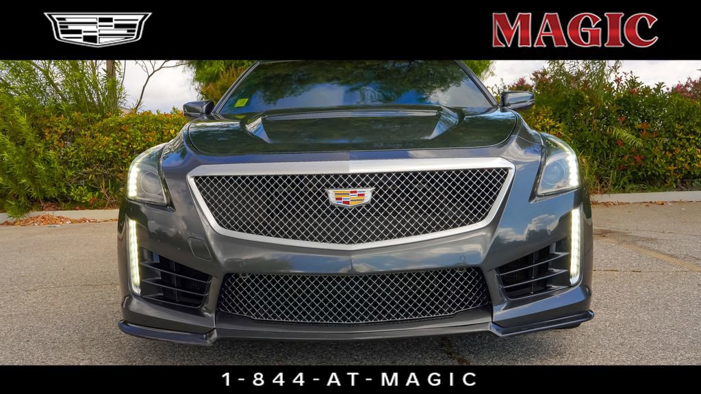 2016 Cadillac CTS V photo 4
