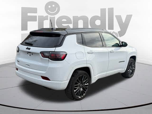 2022 Jeep Compass High Altitude photo 3