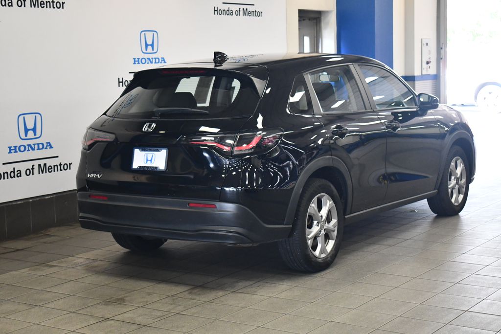 2023 Honda HR-V LX photo 6