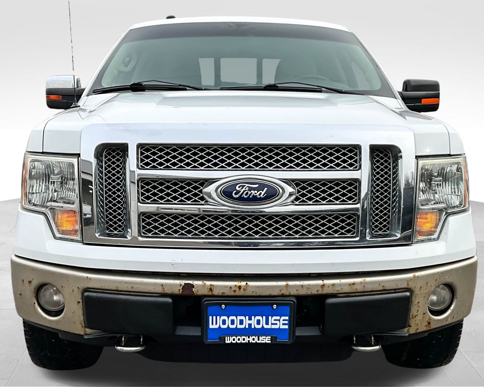 2010 Ford F-150 Lariat photo 2