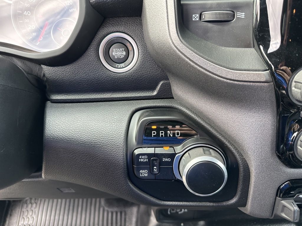 2024 Ram 3500 Tradesman photo 17