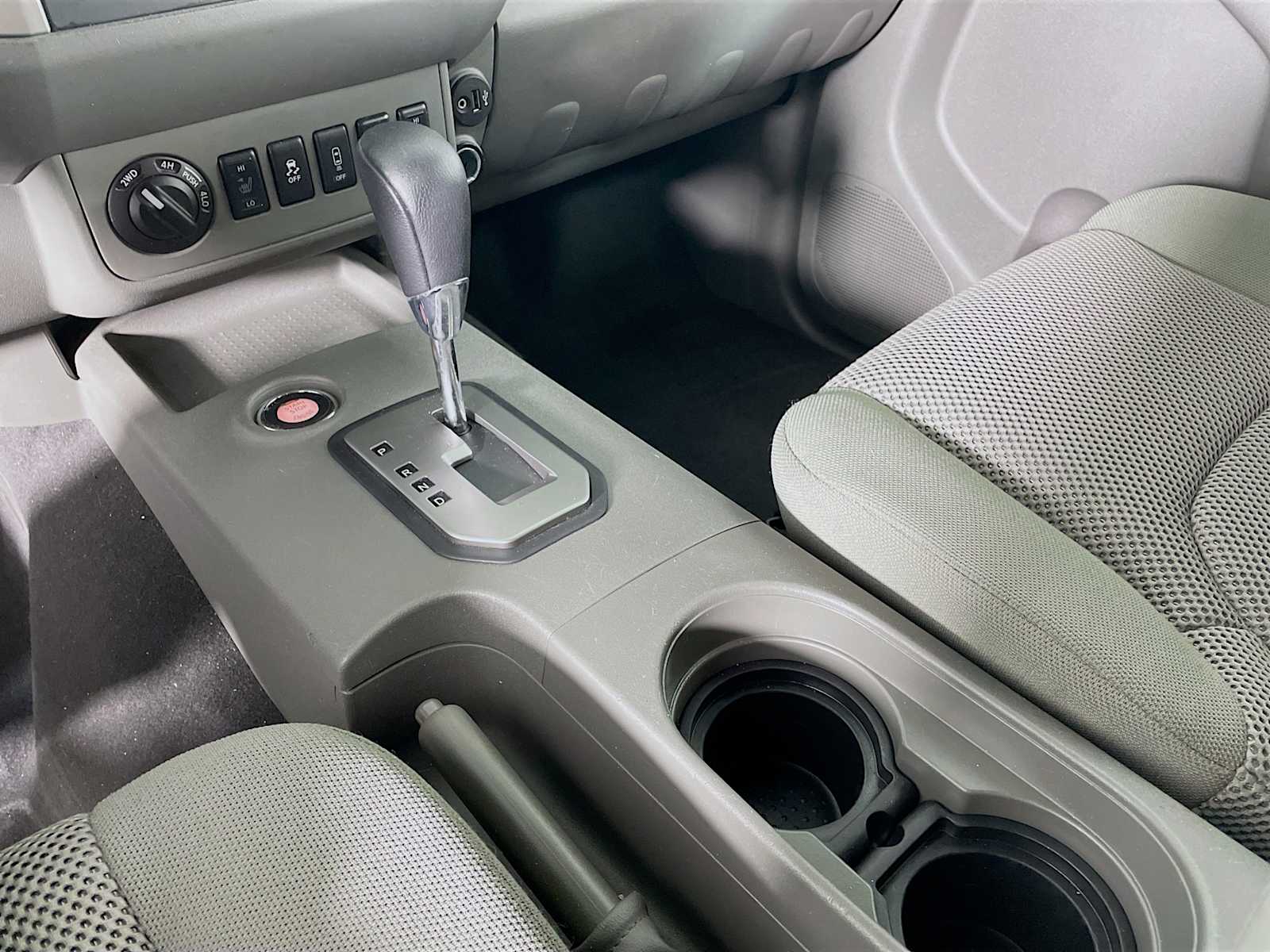 2021 Nissan Frontier SV photo 12