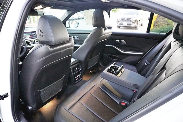 Used 2020 White BMW 330i image 17