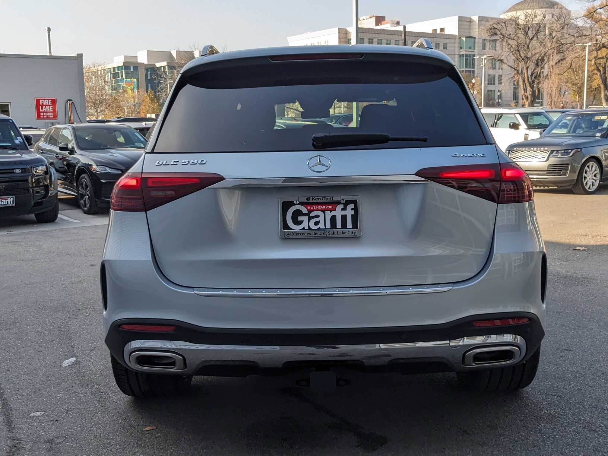 2024 Mercedes Benz GLE 580 4MATIC photo 5
