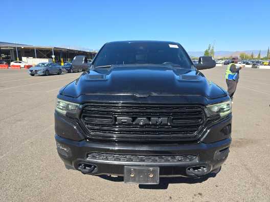 Used 2022 RAM Ram 1500 Pickup Limited with VIN 1C6SRFHM0NN368513 for sale in Kansas City
