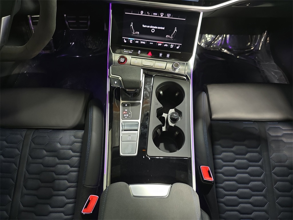 2025 Audi RS 6 Avant Performance Base photo 17
