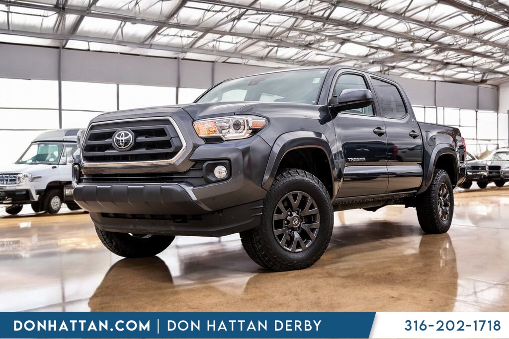 2023 Toyota Tacoma SR5's photo