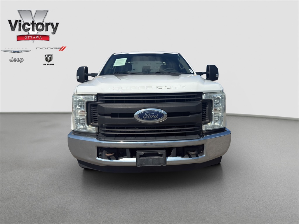 Used 2017 Ford F-350 Super Duty Chassis Cab XL with VIN 1FDRF3G61HEB94095 for sale in Kansas City