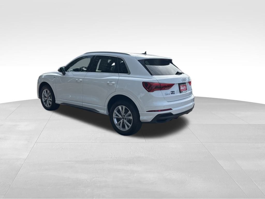 2025 Audi Q3 Premium S line photo 3