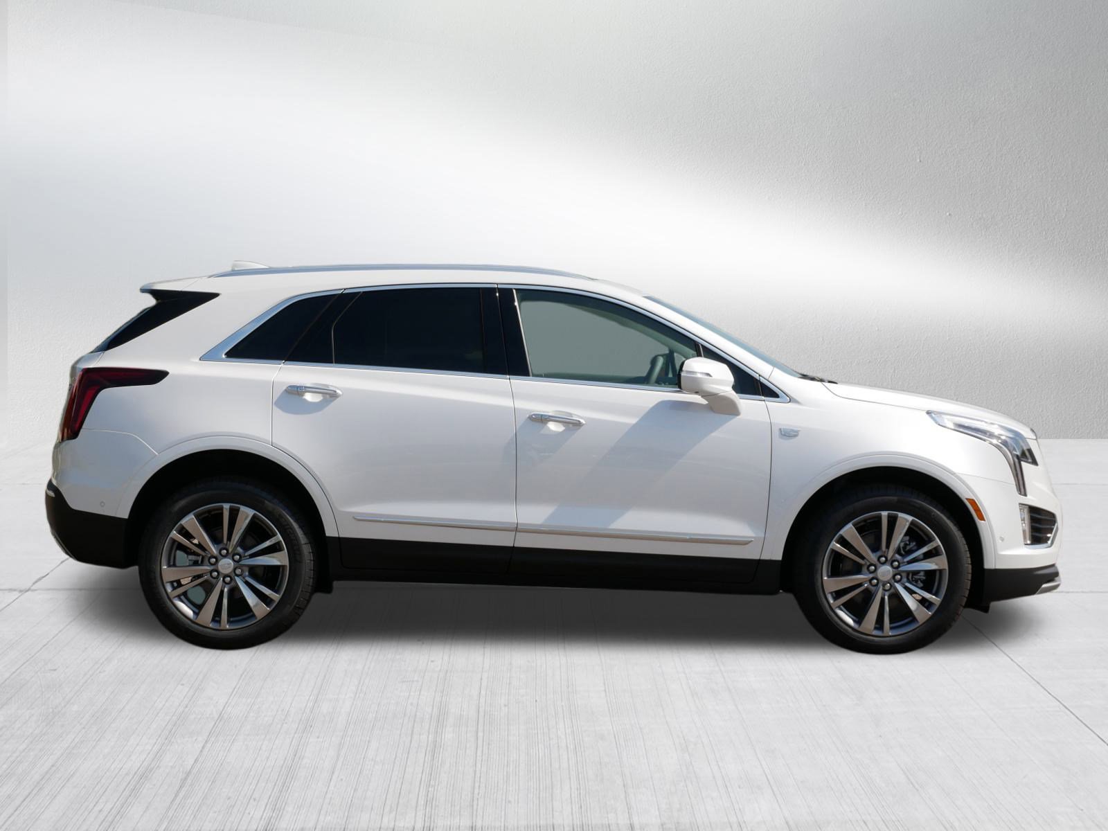 2025 Cadillac XT5 Premium Luxury photo 8