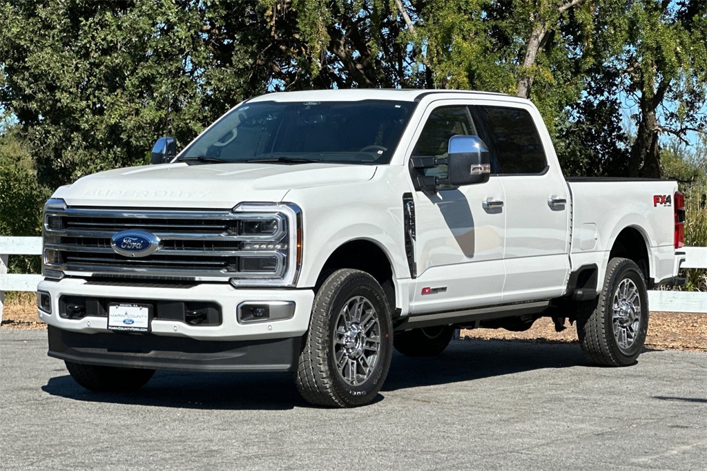 2025 Ford F-350 photo 8