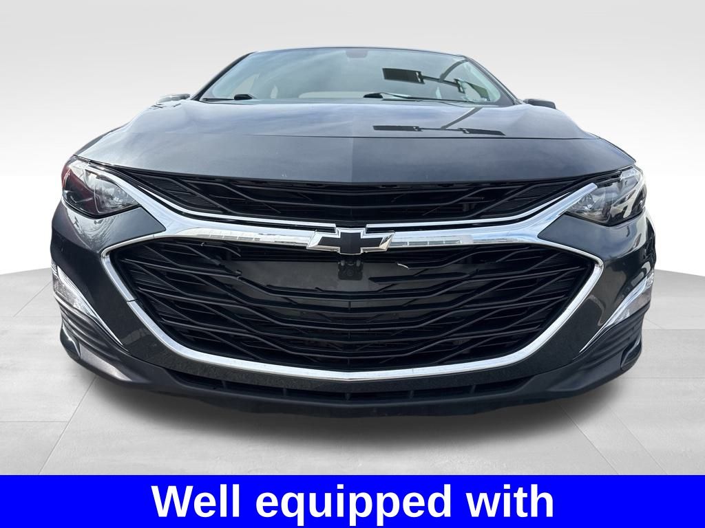 2020 Chevrolet Malibu RS photo 3