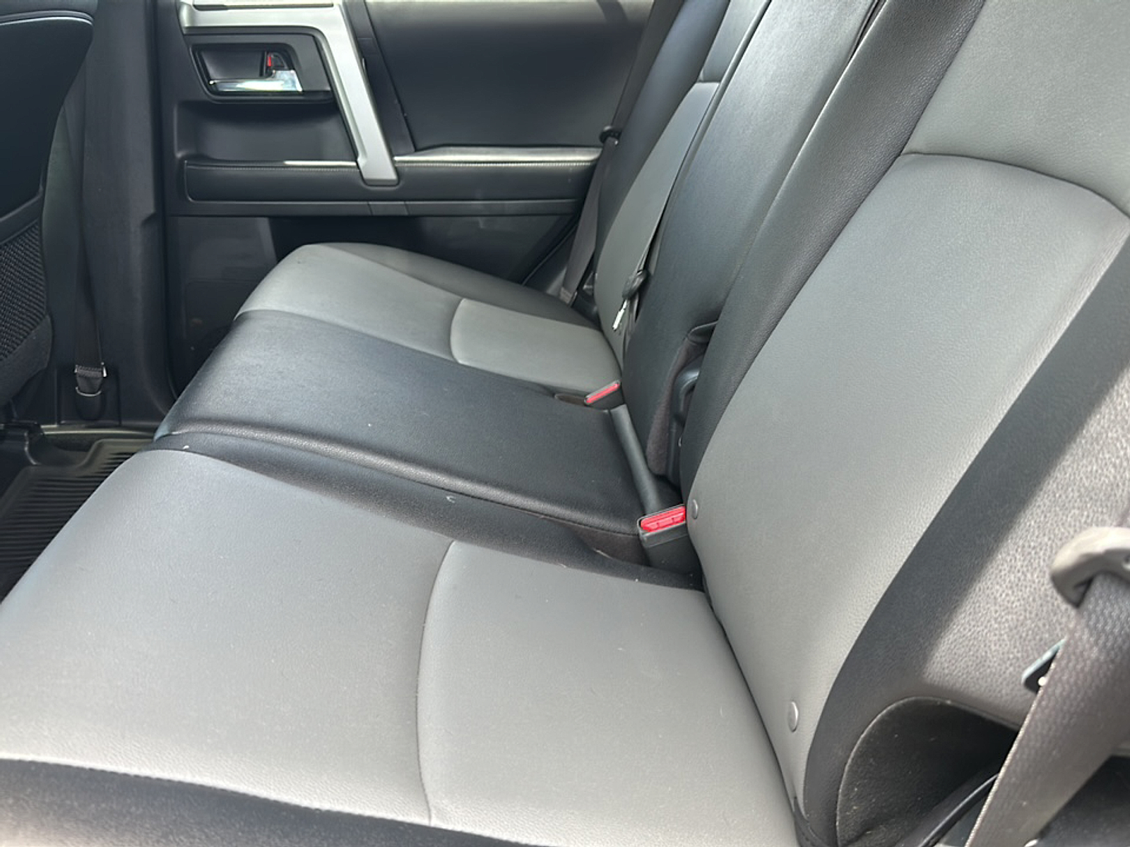 2021 Toyota 4Runner SR5 Premium photo 7