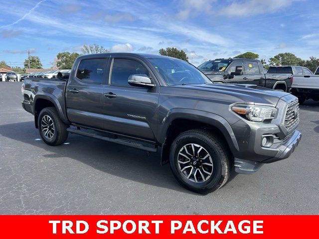 2021 Toyota Tacoma TRD Sport's photo