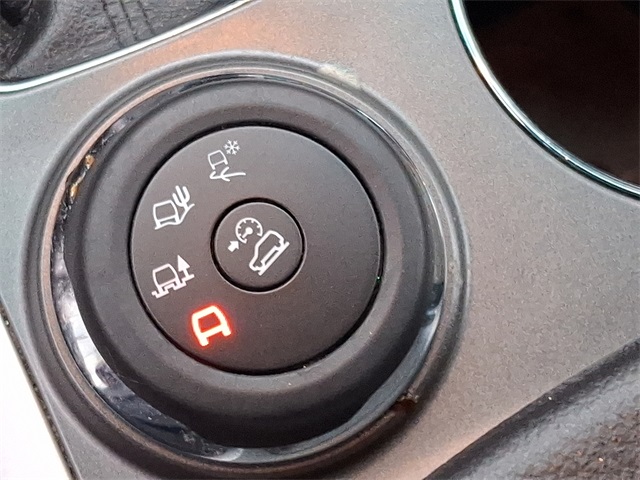 2013 Ford Explorer Base photo 23