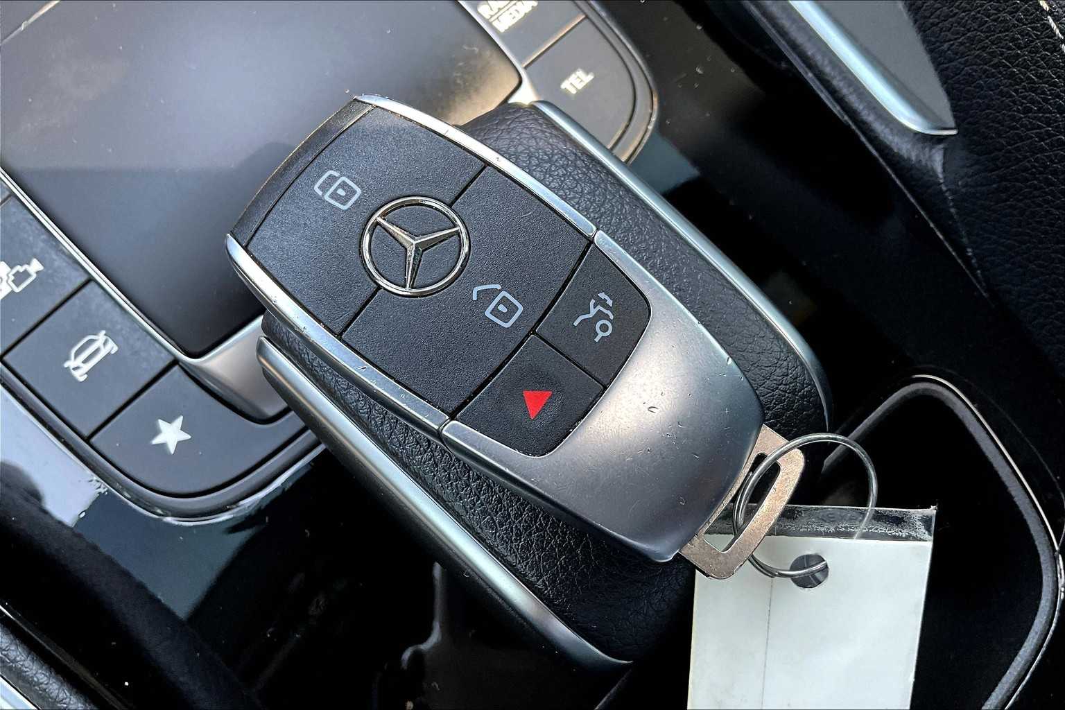 2022 Mercedes Benz GLE 350 photo 24