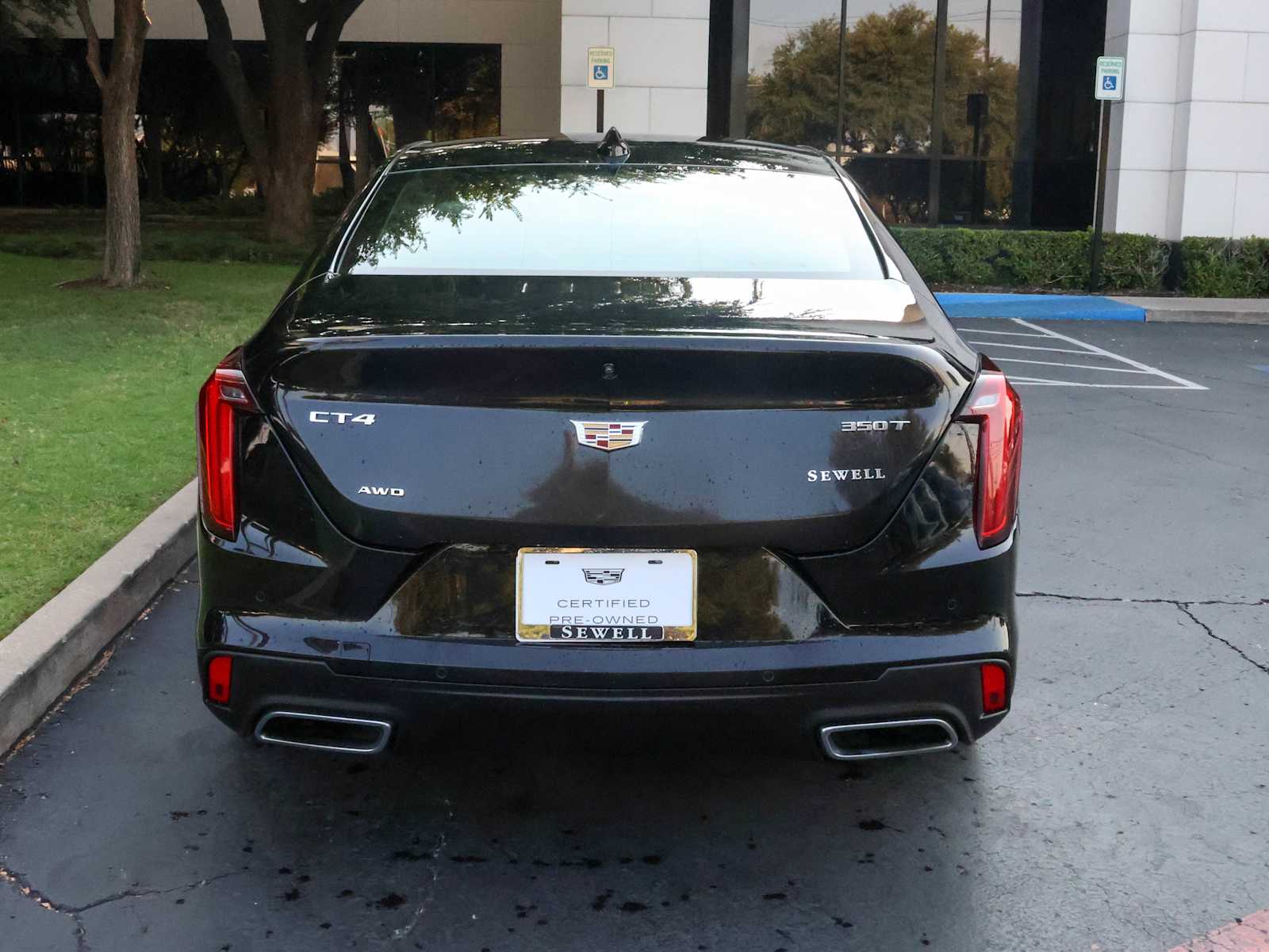 2022 Cadillac CT4 Premium Luxury photo 4