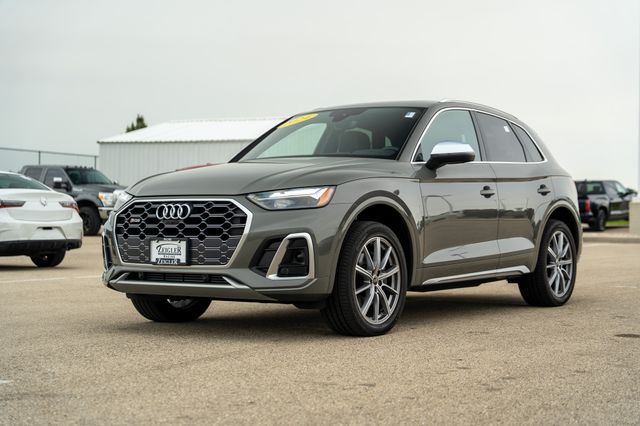 2024 Audi SQ5 Premium Plus photo 3