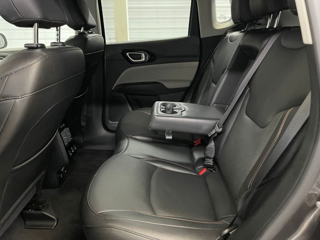 2022 Jeep Compass Limited photo 14