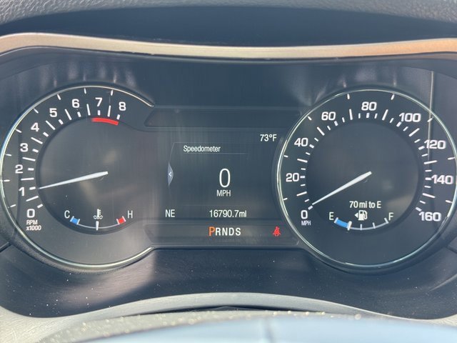 2020 Lincoln MKZ Standard photo 17