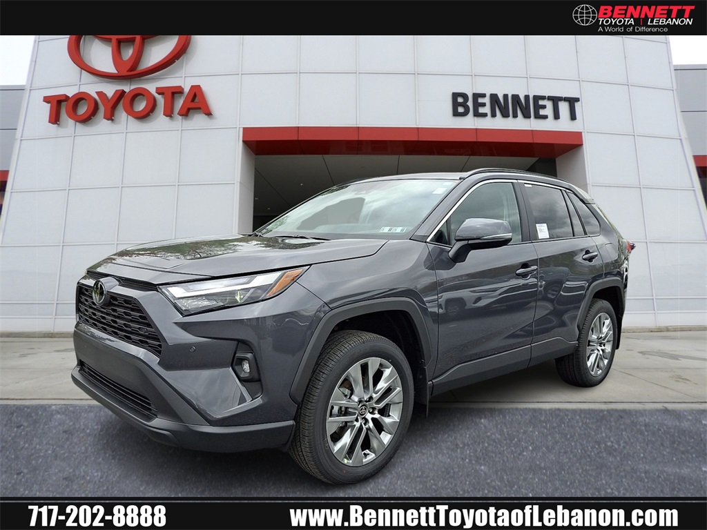 2025 Toyota RAV4 XLE Premium's photo