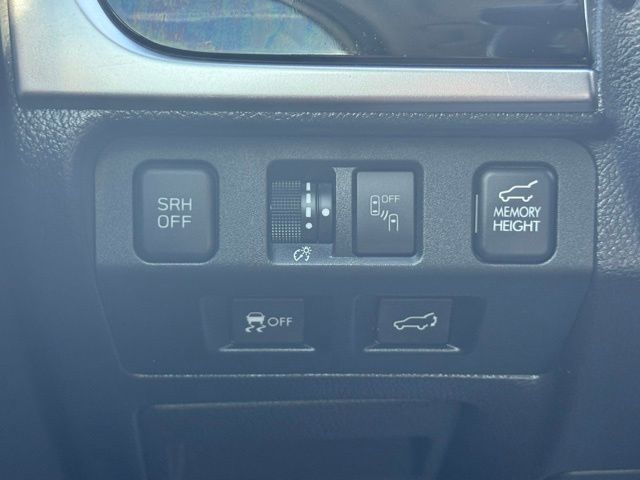 2017 Subaru Forester 2.5i Touring photo 29