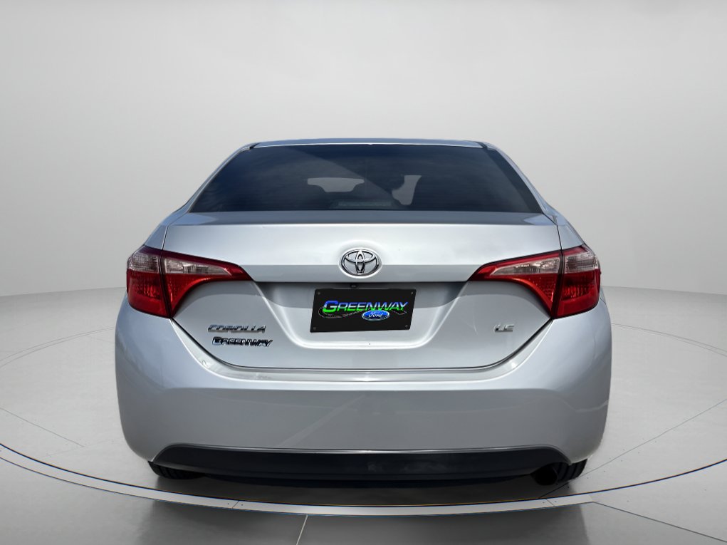 2017 Toyota Corolla L photo 3