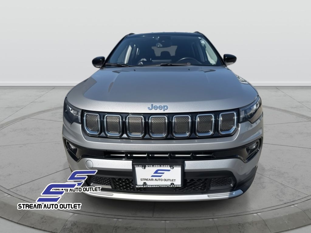 2022 Jeep Compass Limited photo 3