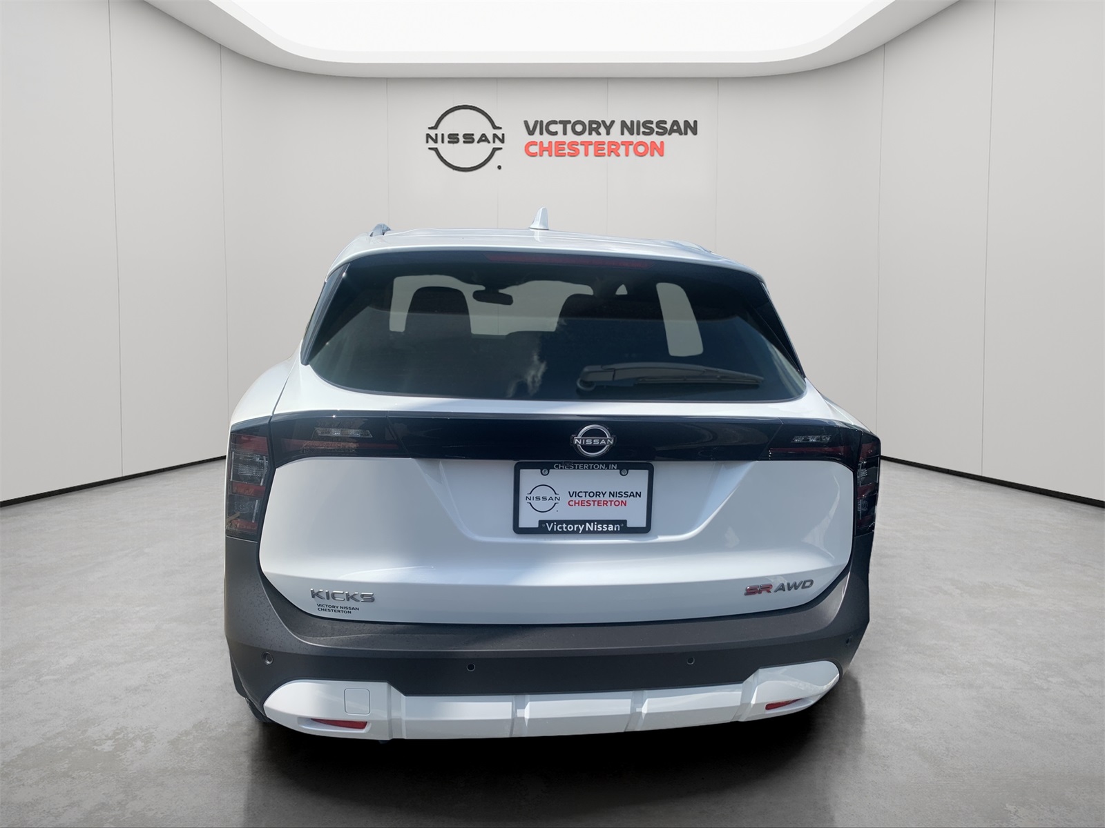 2025 Nissan Kicks SR photo 5