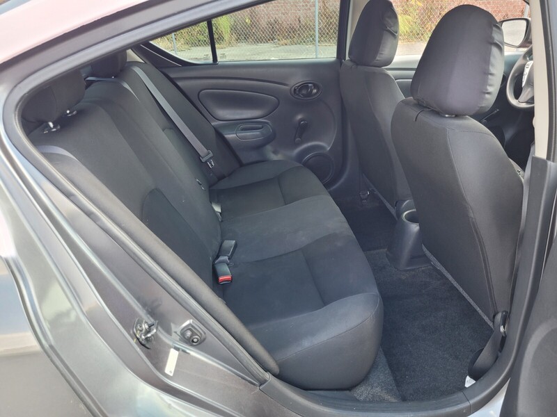 2018 Nissan Versa 1.6 S photo 13