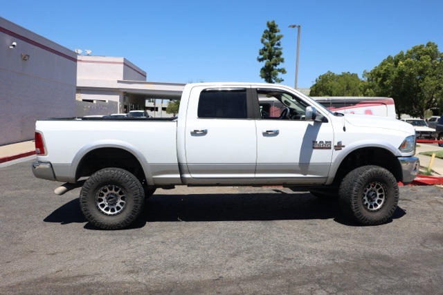 2016 Ram 2500 Laramie photo 2
