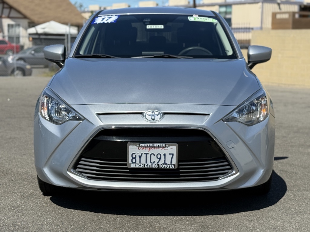2017 Toyota Yaris iA Base photo 5