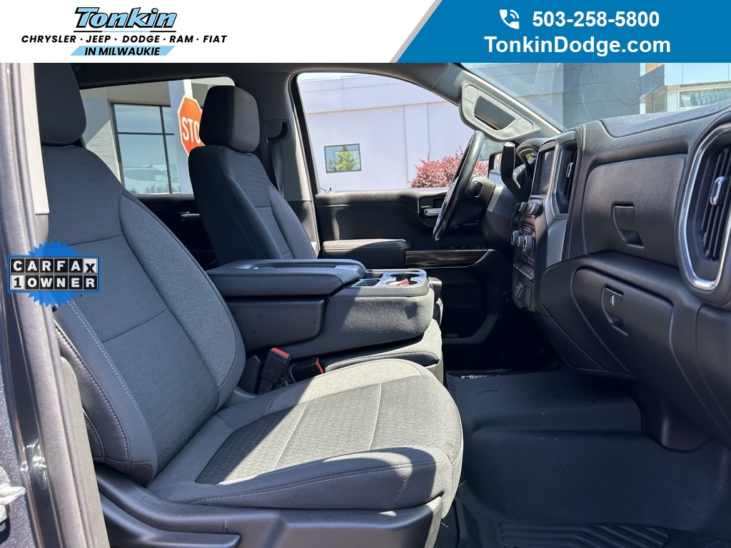 2021 Chevrolet Silverado 1500 RST photo 28