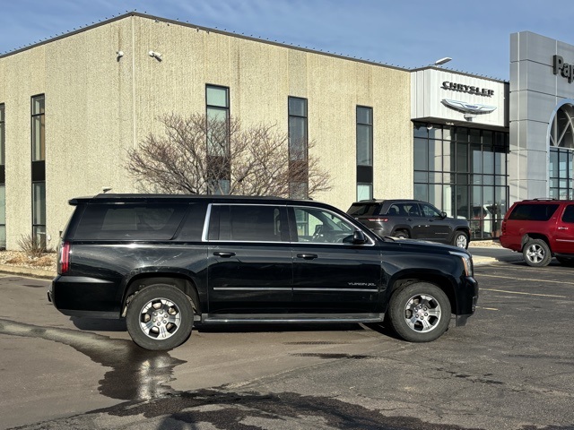 2016 GMC Yukon XL SLT's photo