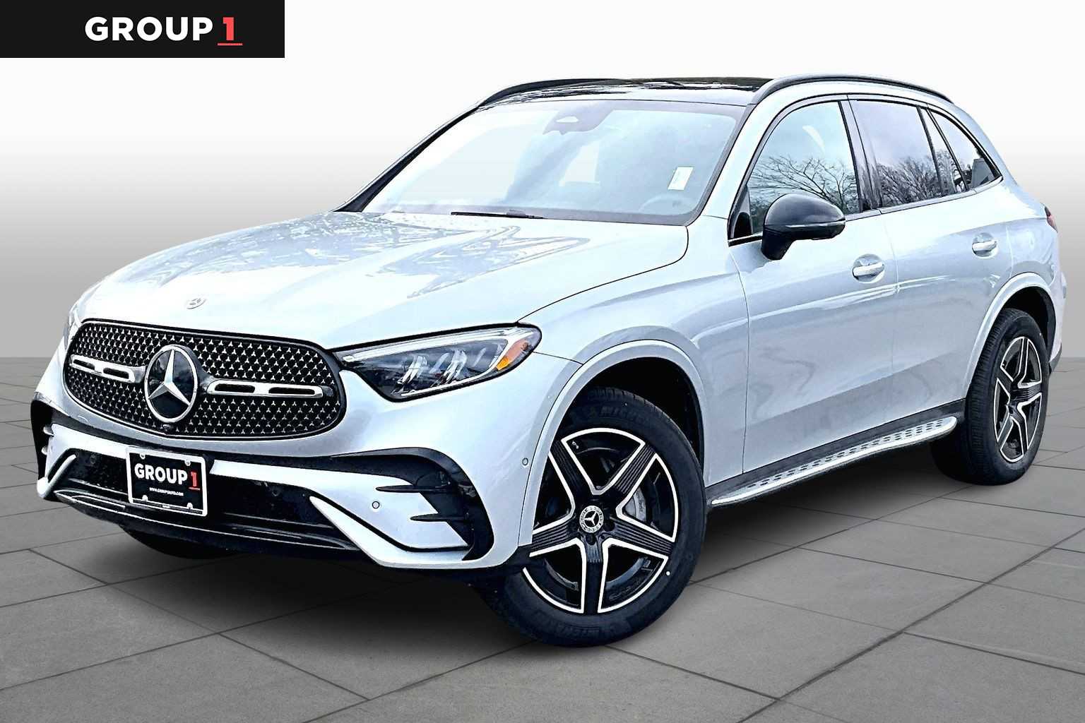 2026 Mercedes-Benz GLC Base's photo