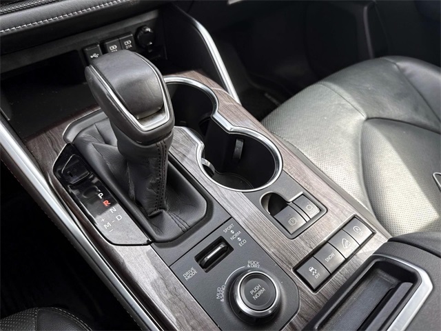 2020 Toyota Highlander Limited photo 26