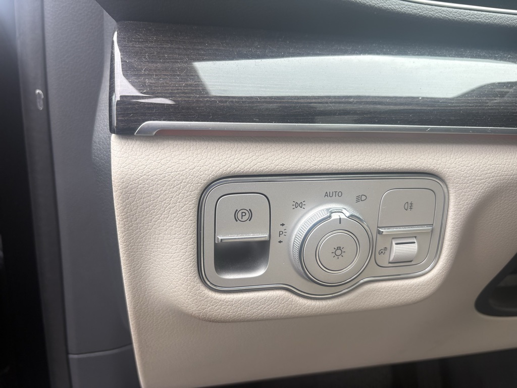 2020 Mercedes Benz GLE 350 photo 7