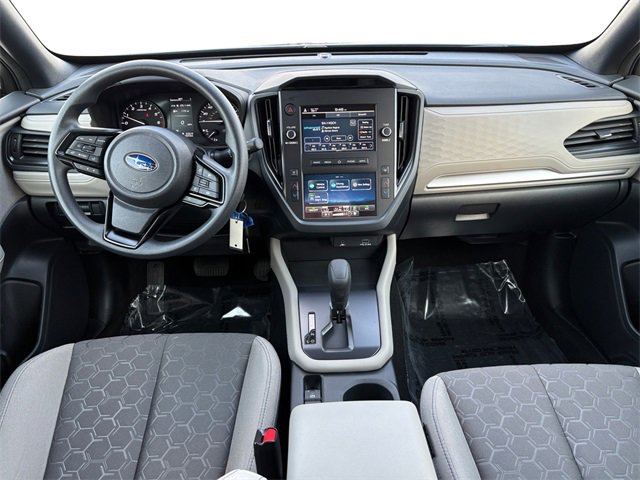 2025 Subaru Forester Base photo 9