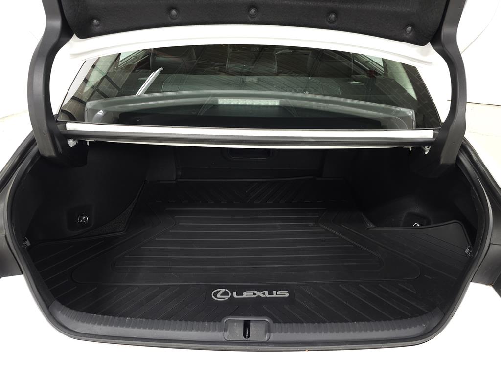 2024 Lexus ES 350 Ultra Luxury photo 7