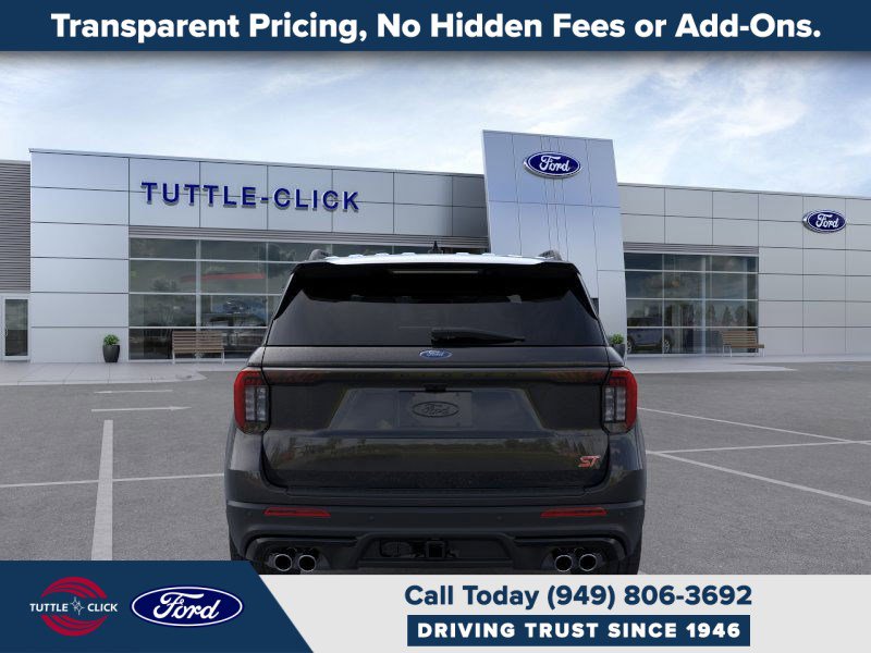 2025 Ford Explorer ST photo 4