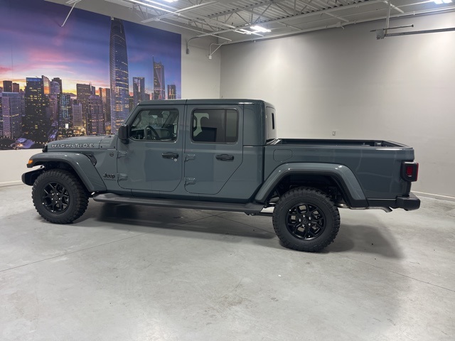2025 Jeep Gladiator Sport photo 2
