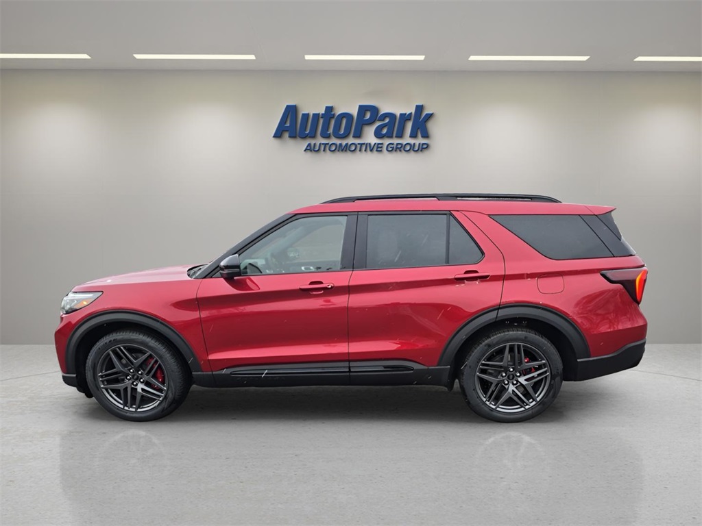 2026 Ford Explorer ST photo 2