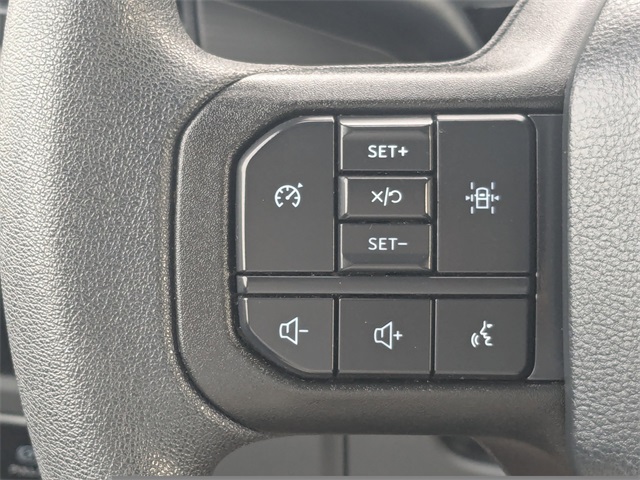 2023 Ford F-150 XLT photo 18