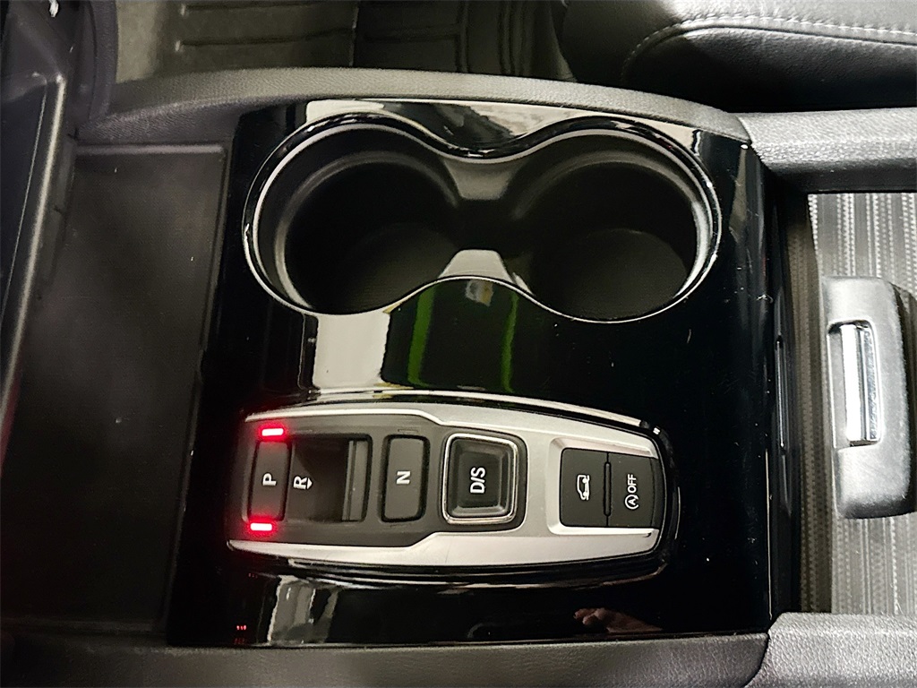2020 Honda Passport Touring photo 14