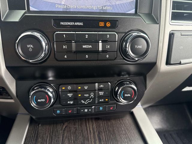 2021 Ford F-350 photo 22